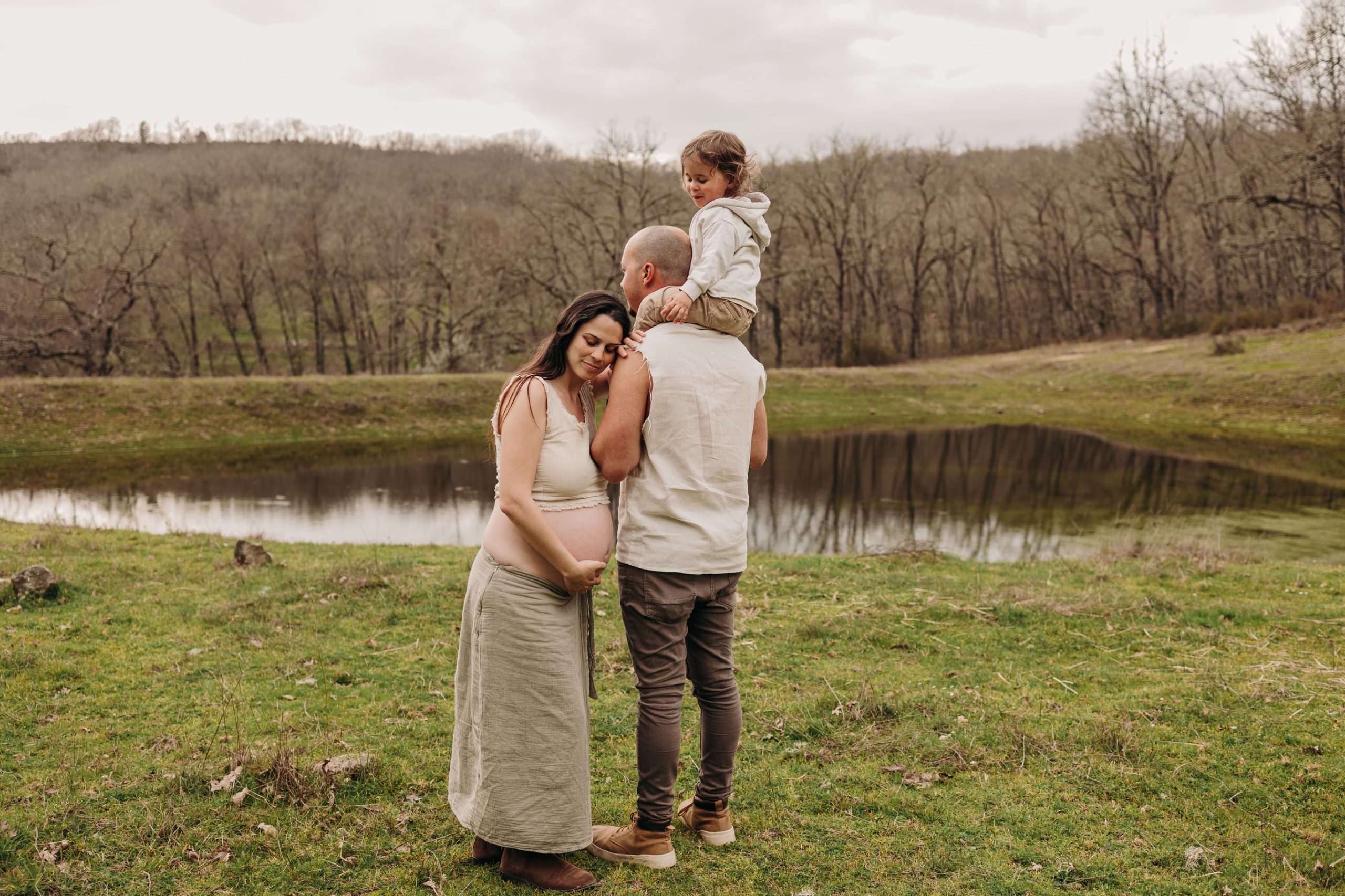 Fotografia de embarazo en exterior